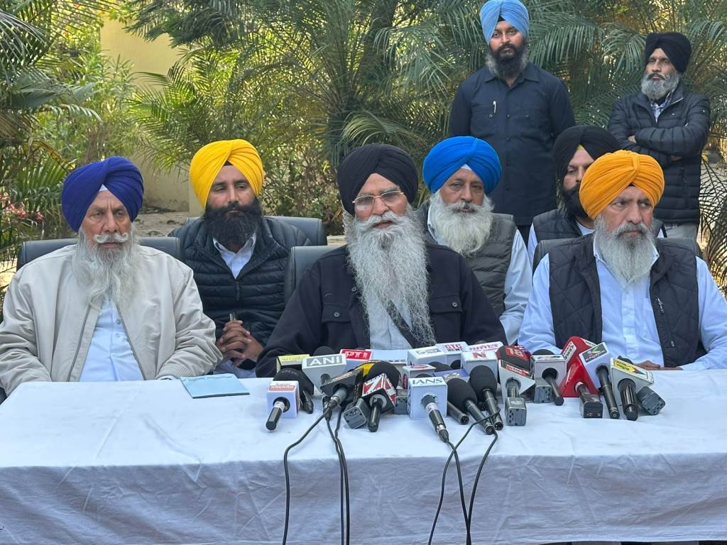 Manager suspended in case of fraudulent sale of land related to Gurdwara Sri Amb Sahib Mohali orders for legal action issued